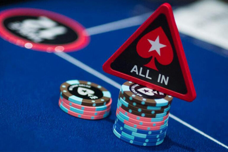 Sự quan trọng của các lá bài trong Poker