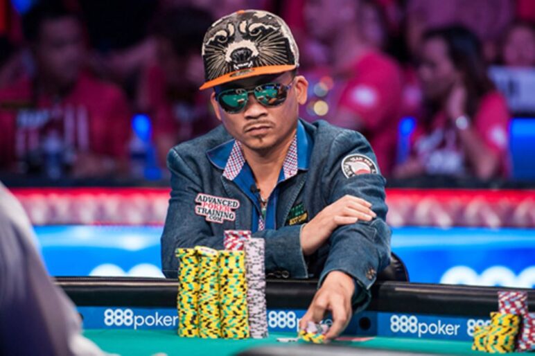 Huyền thoại Poker Việt Nam - Quy Nguyễn 